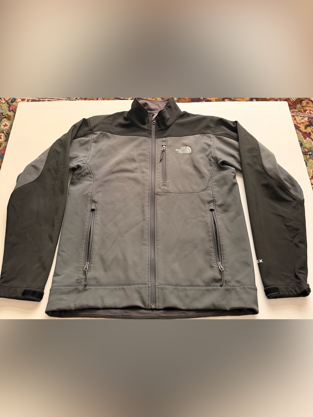 The North Face Apex Bionic Softshell Jacket Men’s Medium Gray Black Full Zip